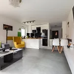 Appartement Marine By Bookinghost