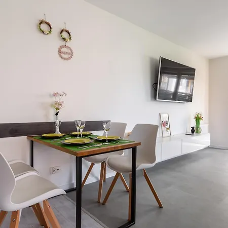 Marine By Bookinghost * Wladyslawowo