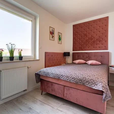 Marine By Bookinghost