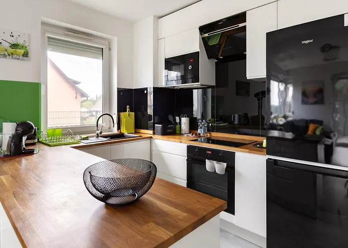 Marine By Bookinghost * Władysławowo