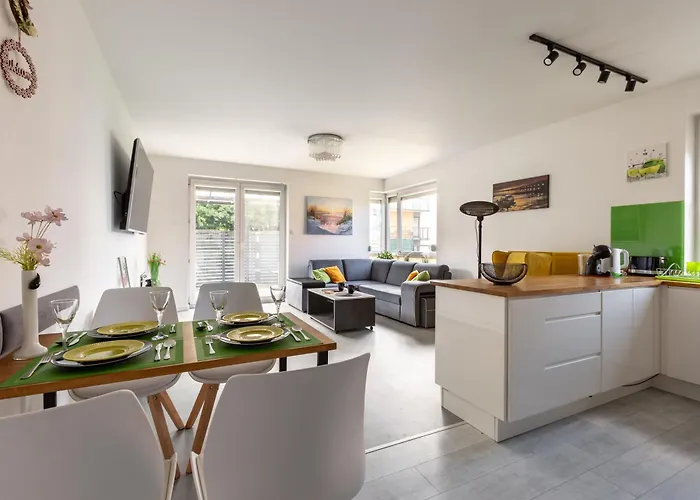 Marine By Bookinghost *